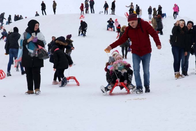 Zigana Dağı yarıyıl tatilinde doldu taştı 10