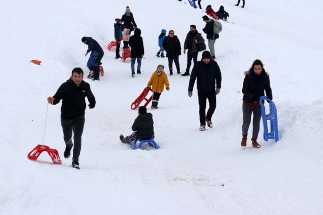 Zigana Dağı yarıyıl tatilinde doldu taştı 7
