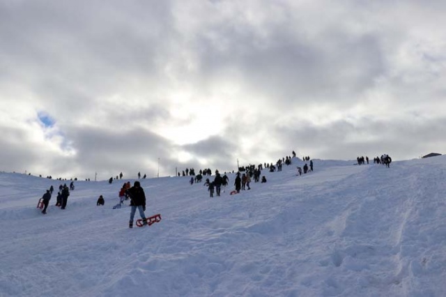 Zigana Dağı yarıyıl tatilinde doldu taştı 13