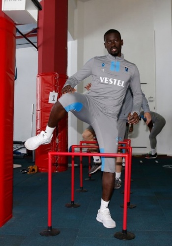 Trabzonspor Erzurumspor hazırlıklarına başladı 11