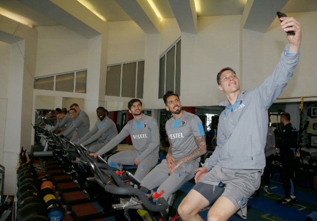 Trabzonspor Erzurumspor hazırlıklarına başladı 5