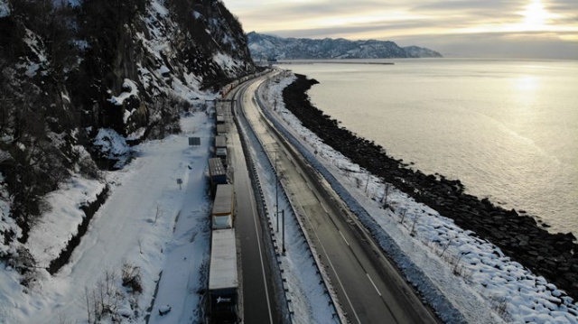 Gürcistan yolunda tır sürücülerinin kış çilesi 9