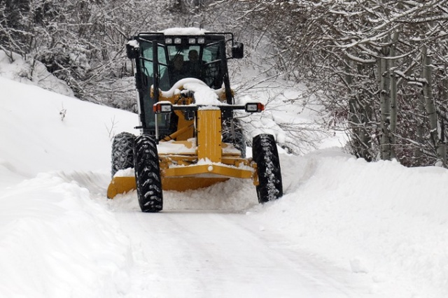 Gümüşhane’de karla mücadele çalışmaları devam ediyor 3