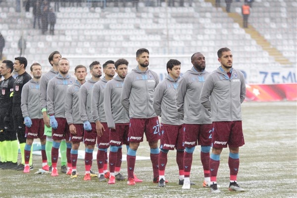 Erzurumspor - Trabzonspor maçından kareler 5