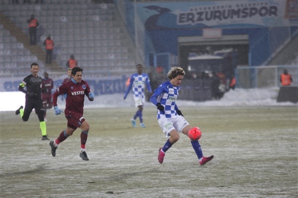 Erzurumspor - Trabzonspor maçından kareler 15