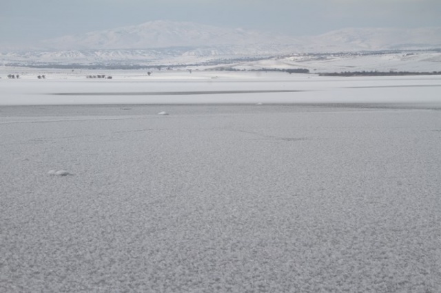 Elazığ’da soğuktan baraj dondu 7
