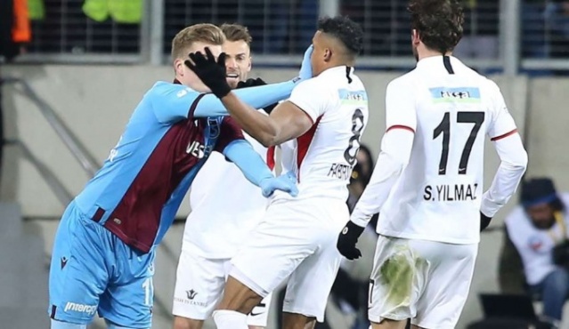 Sörloth'un savunması ortaya çıktı 2