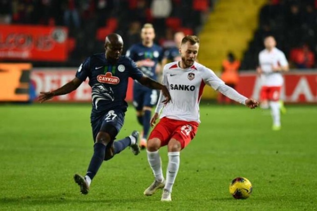 Muhammet Demir herkesi çıldırttı 11