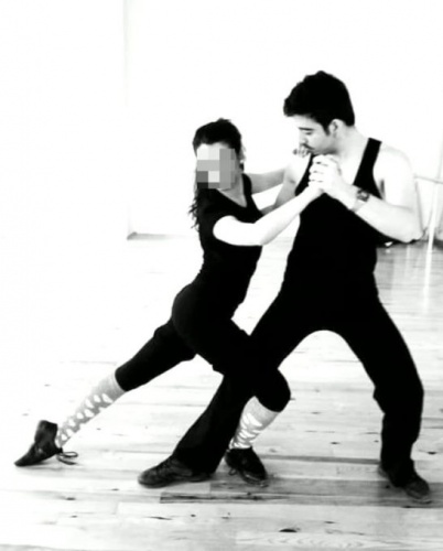 Yıllardır gözlerini kapatamıyor! Genç dansçının görüntüsü yürekleri dağladı 10