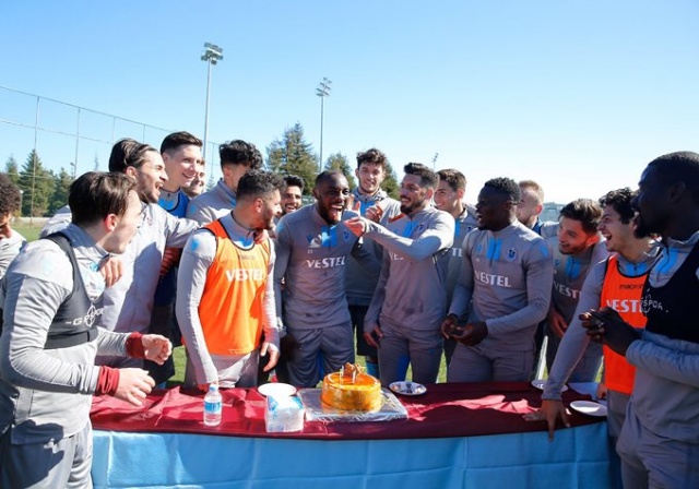Trabzonspor Rizespor'a hazırlanıyor! Antrenman sonrası sürpriz 7