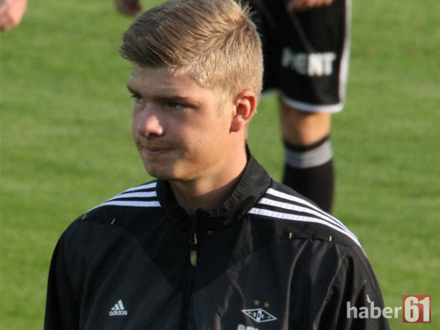 Trabzonsporlu futbolcuların geçmişteki halleri 17