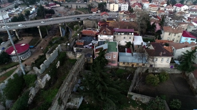 Trabzon kalesi yok olma tehditi altında 2