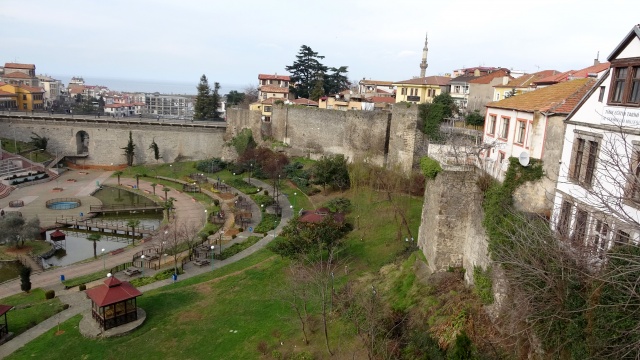 Trabzon kalesi yok olma tehditi altında 8