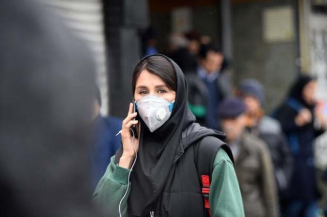 Hemşirenin görüntüsü olay yarattı... Virüsten böyle korundu! 3