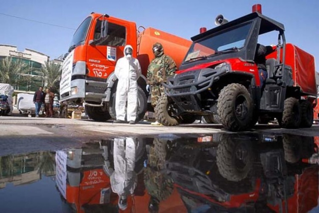 Hemşirenin görüntüsü olay yarattı... Virüsten böyle korundu! 23