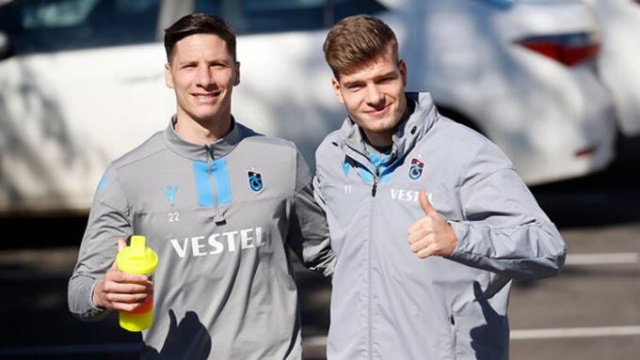 İngiliz devi Sörloth'u izliyor 6