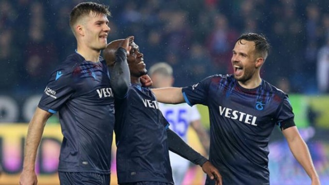 İngiliz devi Sörloth'u izliyor 5