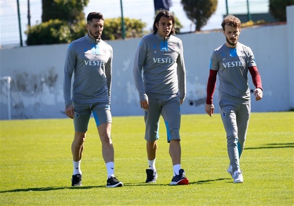 Trabzonspor, Gaziantep hazırlıklarına ara vermeden başladı 18