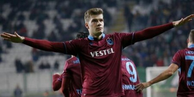 Sörloth'u Alman devi izledi 5