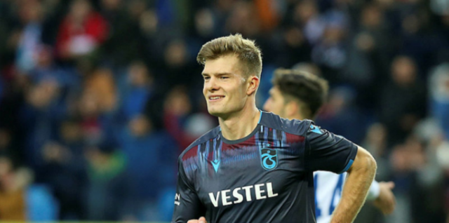 Sörloth'u Alman devi izledi 6