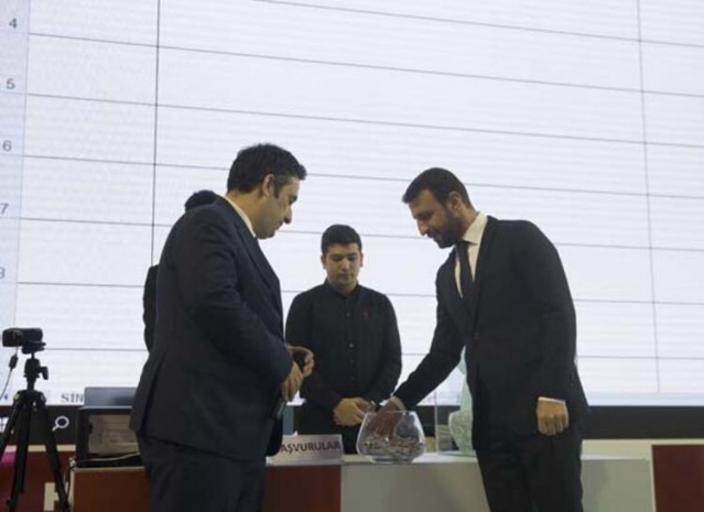 Ankara'da TOKİ konutları için kura heyecanı 13