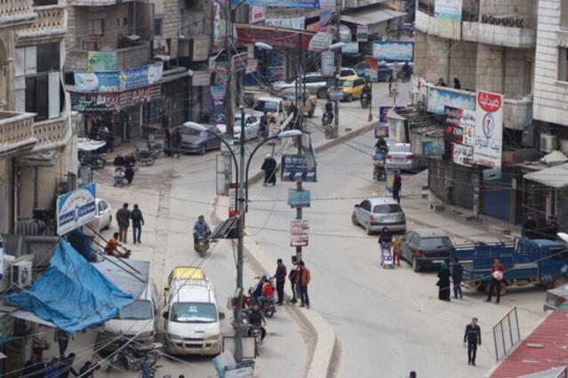 Tam o an! Türk bayrakları asılmaya başladı... 15