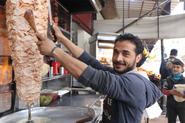 Tam o an! Türk bayrakları asılmaya başladı... 14