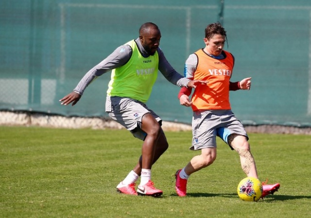 Trabzonspor'da neşeli idman 20