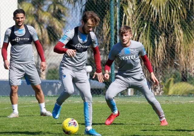 Trabzonspor'da neşeli idman 11
