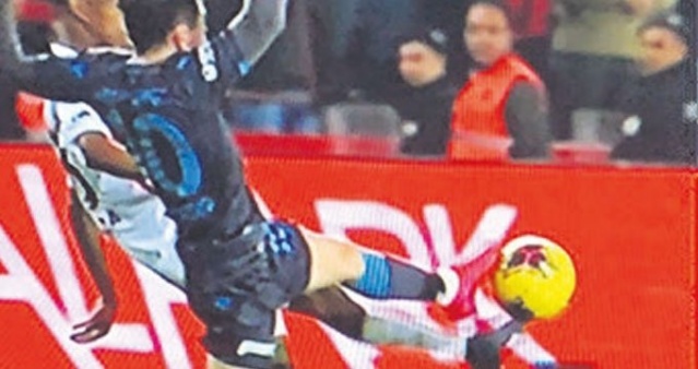 Trabzonspor'un 21 puanı çalındı 12