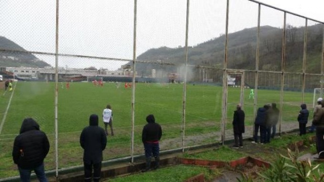 Stada giremeyen Trabzonlu taraftarlar çözümü böyle buldu 2