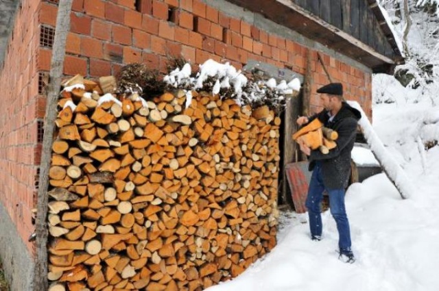 Trabzonlu'nun koronavirüs önlemi köy! 6