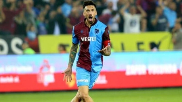 Ligler ertelendi, sözleşmesi bitecek futbolcular ne olacak? 5