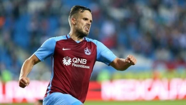 Ligler ertelendi, sözleşmesi bitecek futbolcular ne olacak? 7