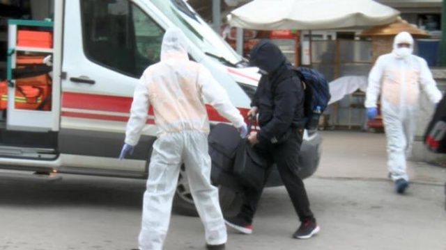 Tedavisi süren koronavirüs hastalarıyla ilgili flaş açıklama. 12