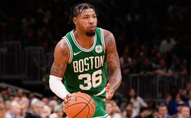 Koronavirüs futbol ve basketbolu da sardı 13