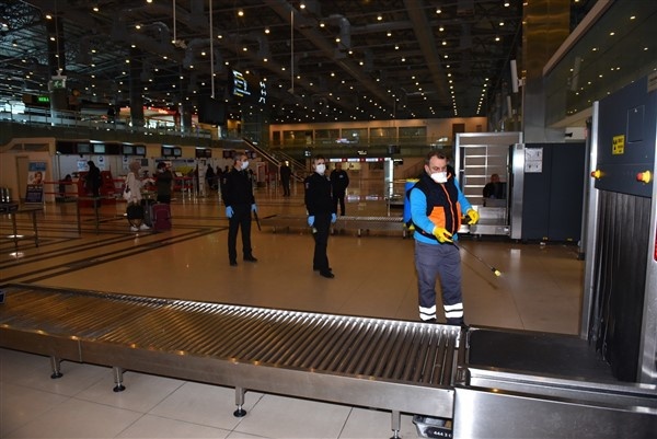 Trabzon'da Koronavirüs önlemlerini dikkate aldı 13