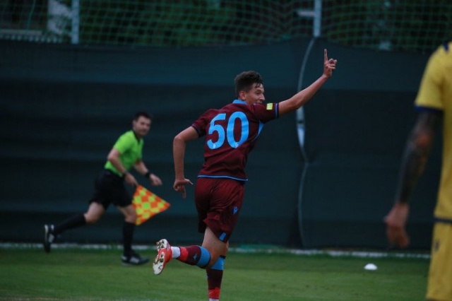 Trabzonsporlu futbolcuların değerleri güncellendi 4