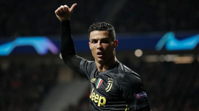 Ronaldo'dan büyük fedakarlık! Örnek hareket. 2