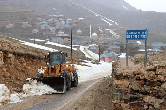 Gümüşhane'de mart ayında karla mücadele 6