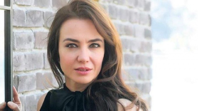 Ünlü oyuncu Deniz Uğur'dan acı paylaşım! 2