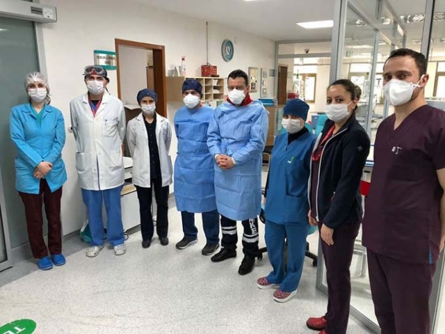 Trabzon’da koronavirüsün merkezinde böyle çalışıyorlar 4