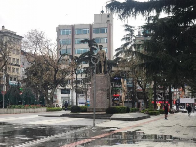 Trabzon en sessiz günlerini yaşıyor 6