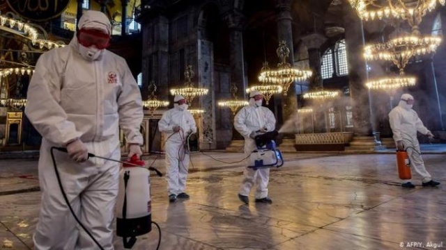 Bilim Kurulu üyesi Özlü: Koronavirüs Türk toplumuna bir çok şey öğretti 5