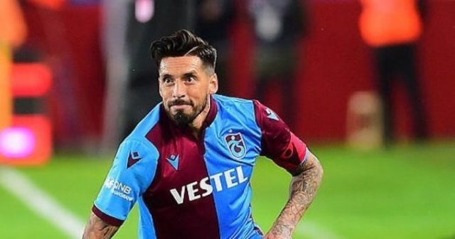 Sosa futbol öyküsünü anlattı: Kariyerimin en kötü anıydı 9