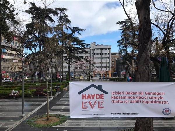 Karadeniz illerinde koronavirüs önlemleri sonrası sokak manzaraları 17