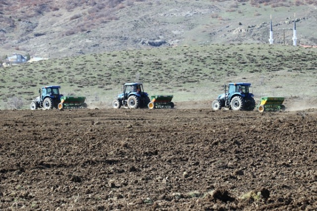 20 yıldır ekilmeyen tarlalar ekilmeye başlandı 2