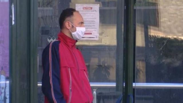 İşe gitmek için evden çıktılar ancak duraklarda kaldılar 4