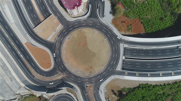 Kanuni Bulvarı'nın yarısına gelindi 11