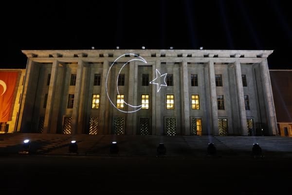 TBMM'den muhteşem görüntüler 3